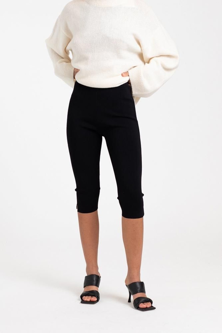 Dame Toteme Shorts | Cropped Compact Knit Leggings Black