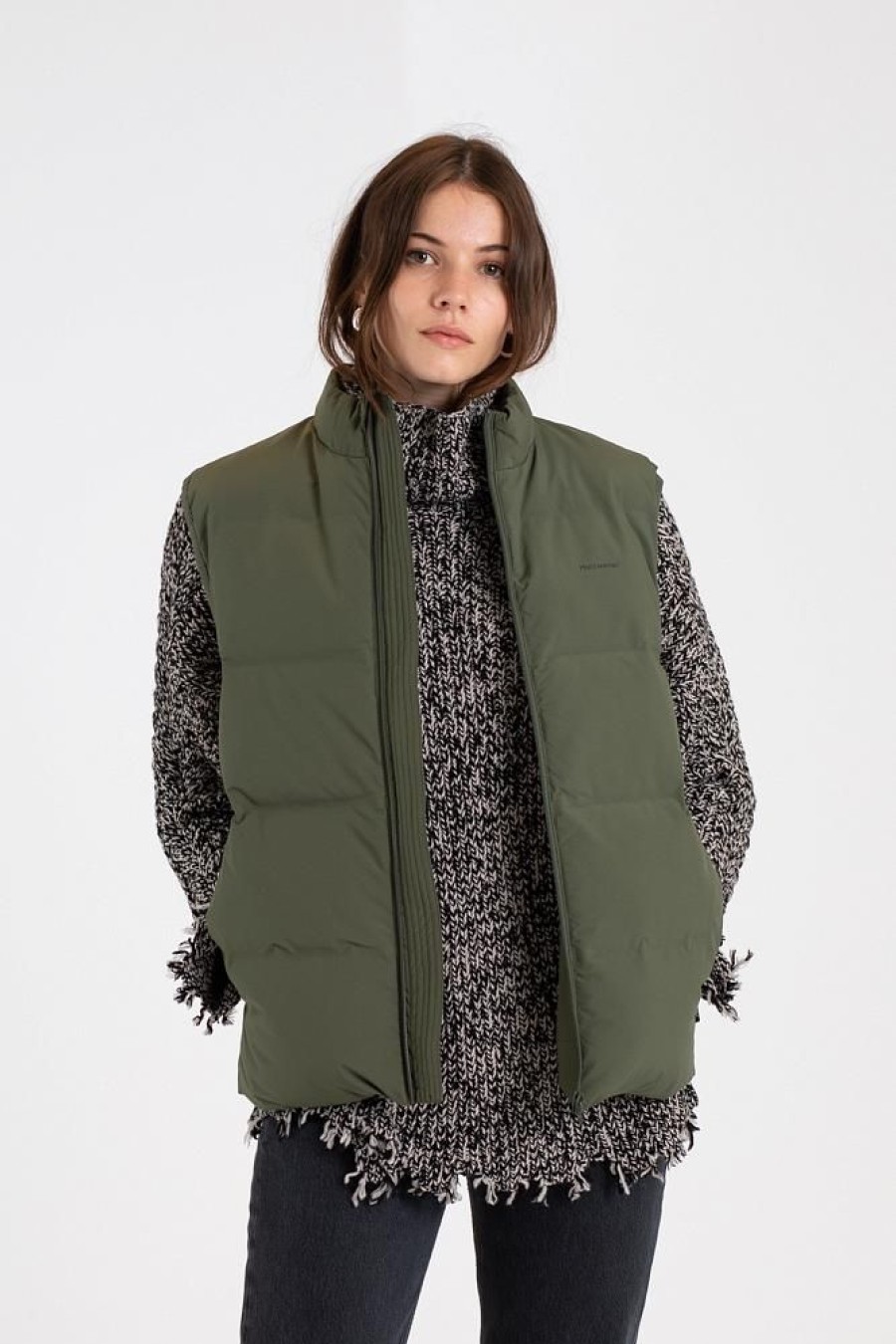 Dame Holzweiler Vester | Diff Down Vest Army