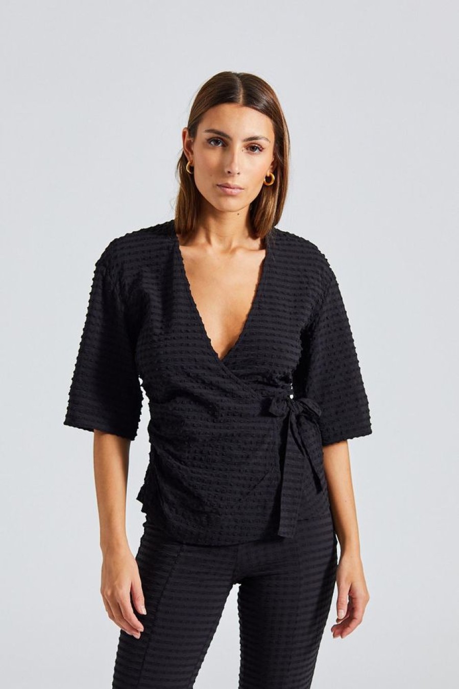 Dame Ganni Skjorter Og Bluser | Stretch Seersucker Wrap Blouse Black