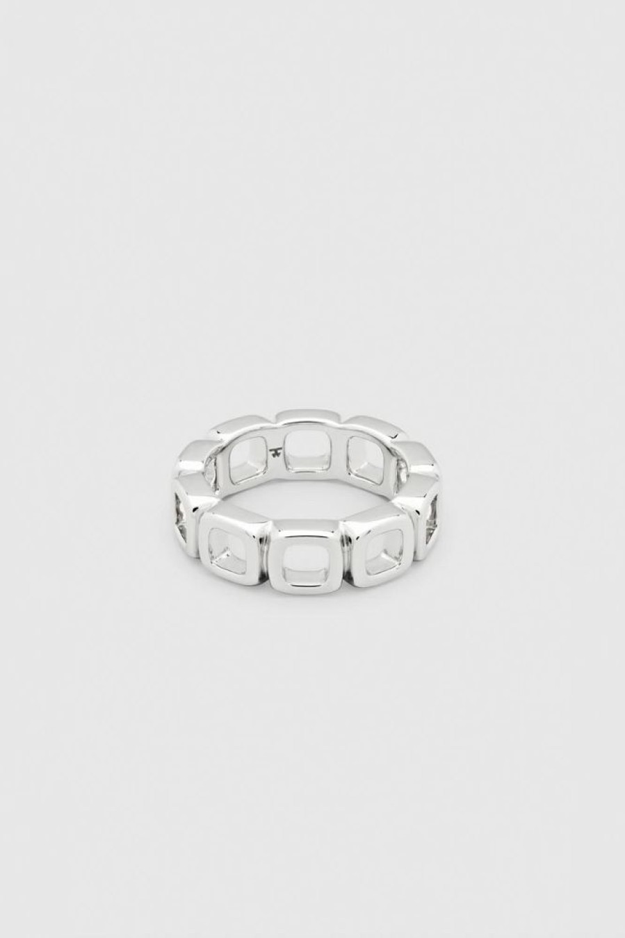 Dame Tom Wood Jewelry | Cushion Band Open Silver