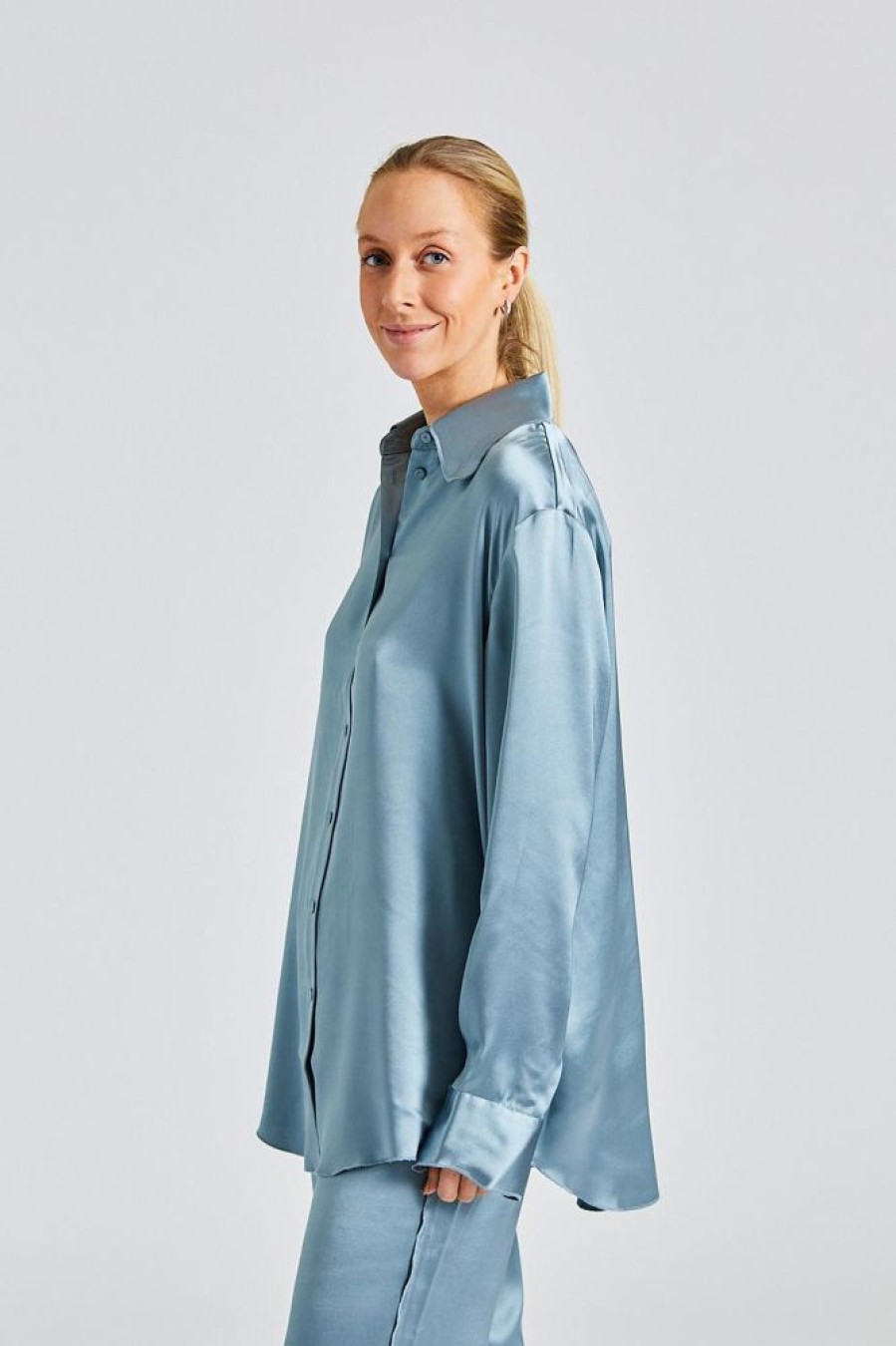 Dame Holzweiler Skjorter Og Bluser | Plum Satin Shirt Blue