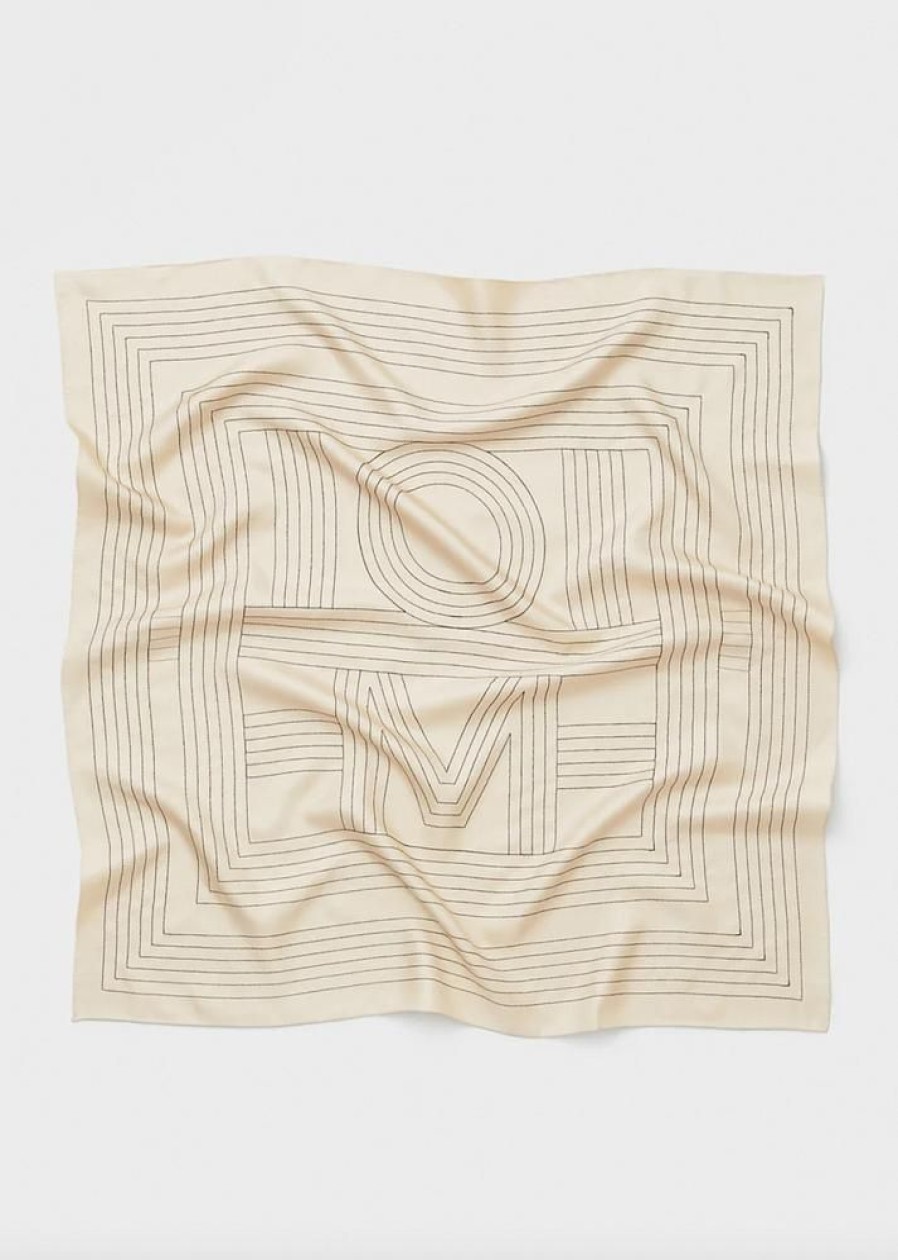 Dame Toteme Skjerf | Striped Embroidered Monogram Silk Scarf Creme