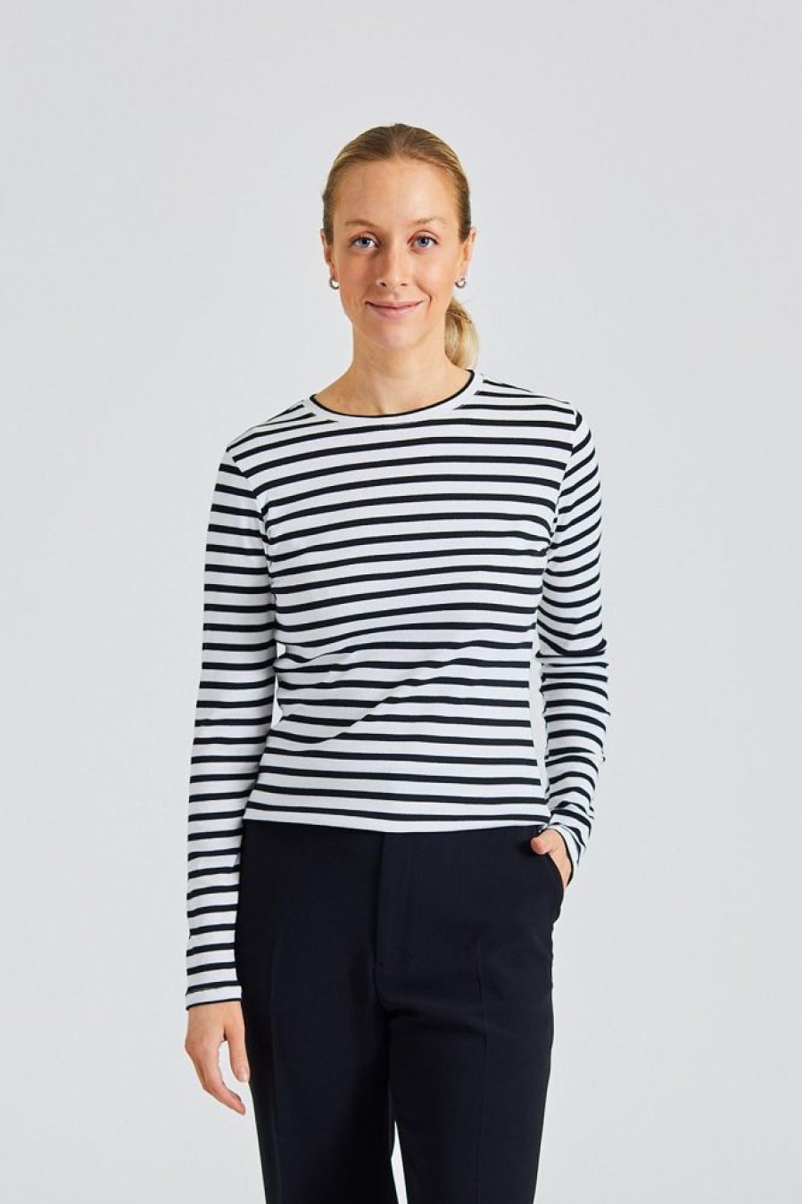 Dame Julie Josephine Gensere | Andrea Rib Black White Stripe